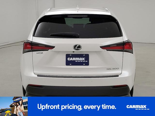 Photo of 2019 White Lexus NX 300