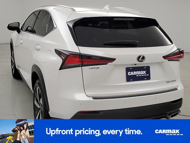 Photo of 2019 White Lexus NX 300