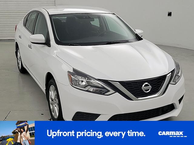 Photo of 2019 White Nissan Sentra