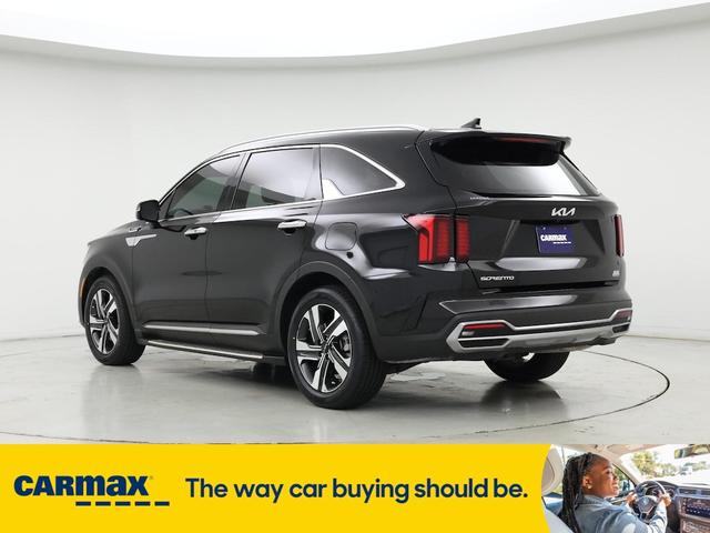 Photo of 2024 Black Kia Sorento Hybrid