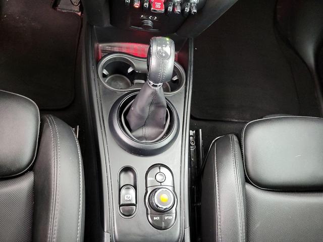 Photo of 2018 Black MINI Countryman