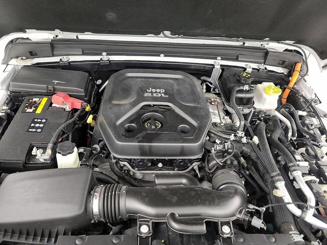 Photo of 2021 White Jeep Wrangler Unlimited 4xe