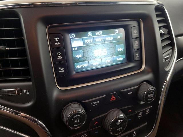 Photo of 2017 Red Jeep Grand Cherokee