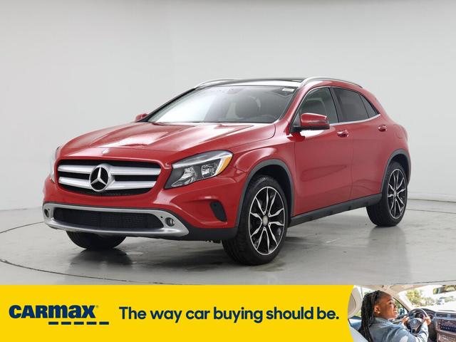 Photo of 2015 Red Mercedes-Benz GLA-Class