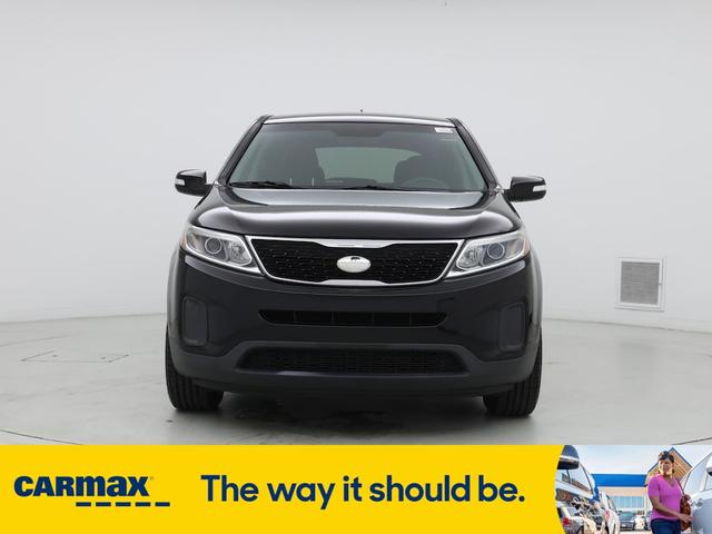 Photo of 2015 Black Kia Sorento