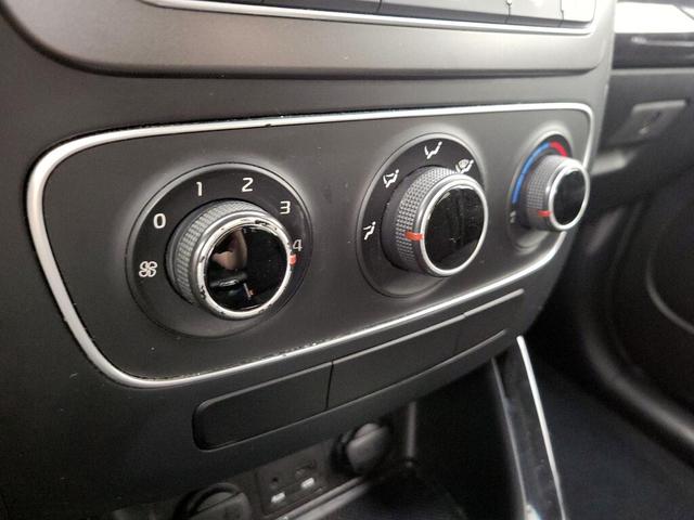 Photo of 2015 Black Kia Sorento