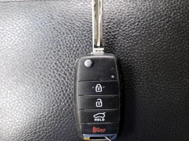 Photo of 2015 Black Kia Sorento