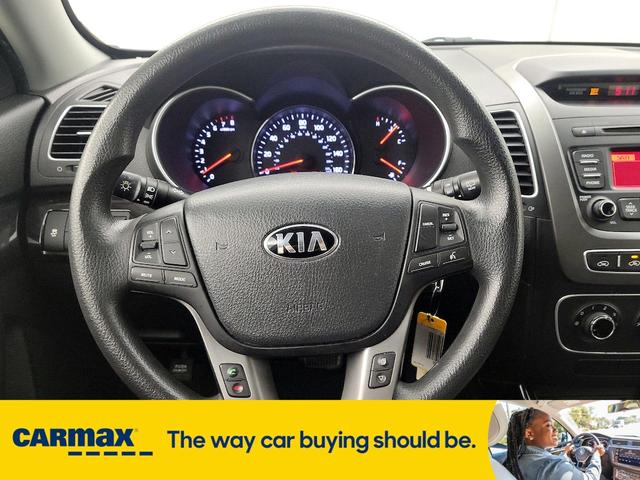 Photo of 2015 Black Kia Sorento