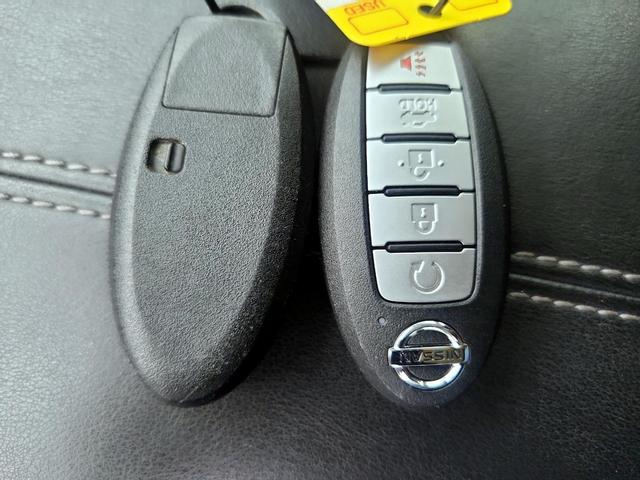 Photo of 2022 Red Nissan Sentra