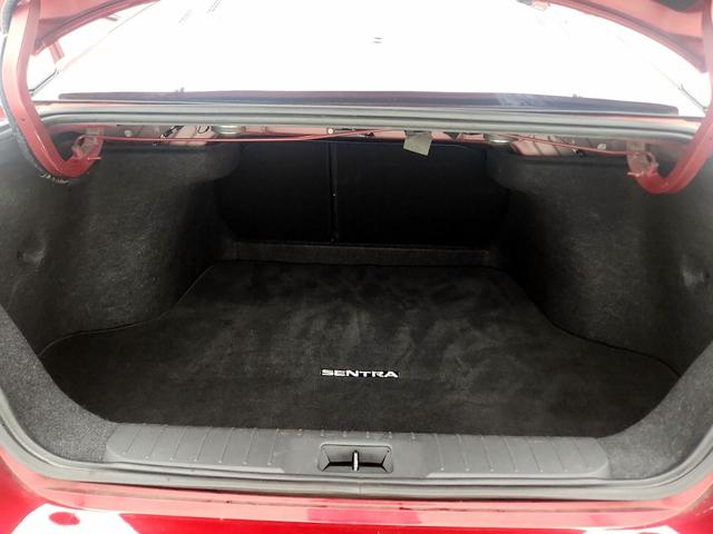 Photo of 2022 Red Nissan Sentra