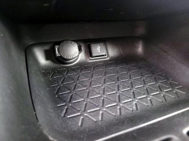 Photo of 2022 Gray Toyota RAV4
