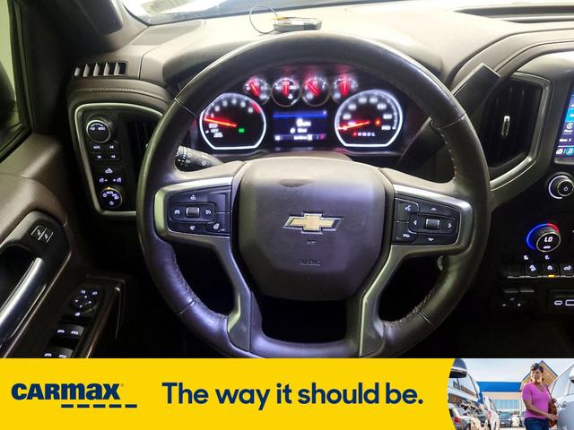Photo of 2021 Black Chevrolet Silverado 1500