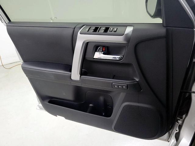 Photo of 2021 Silver Toyota 4Runner
