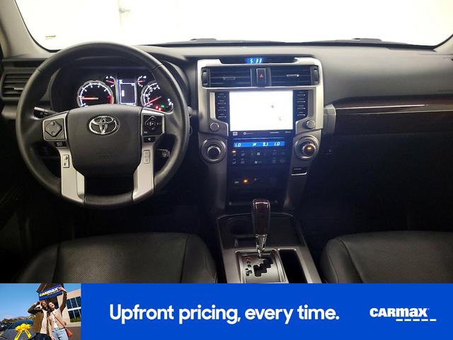 Photo of 2021 Silver Toyota 4Runner