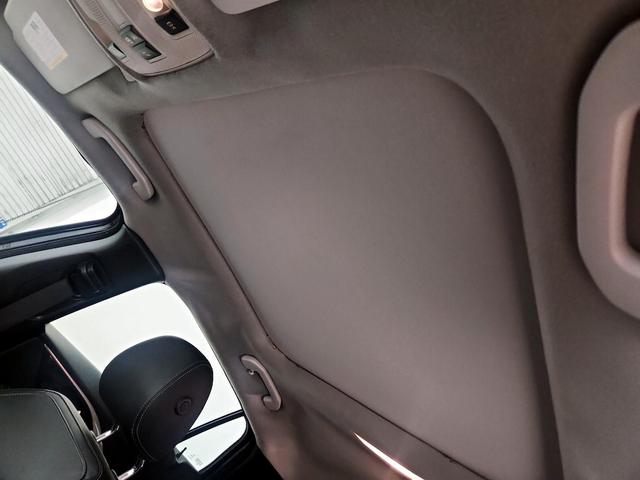 Photo of 2017 Black INFINITI QX30