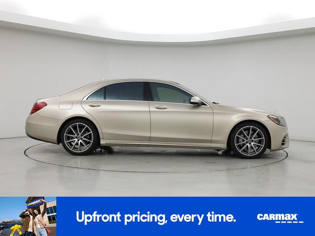 Photo of 2019 Gold Mercedes-Benz S-Class
