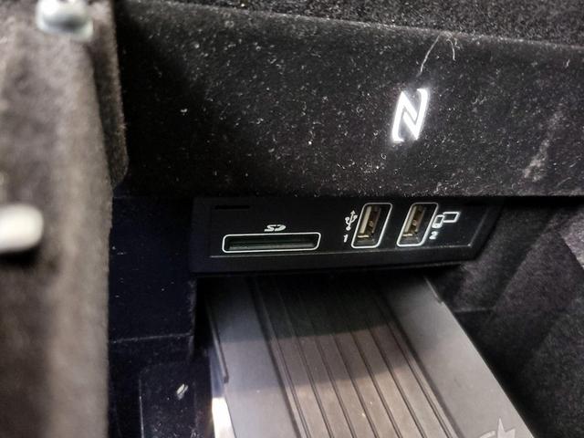 Photo of 2019 Gold Mercedes-Benz S-Class