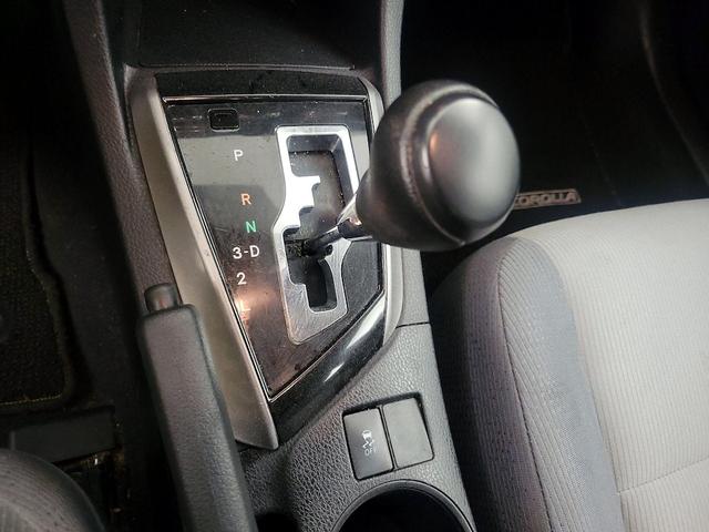 Photo of 2016 Gray Toyota Corolla