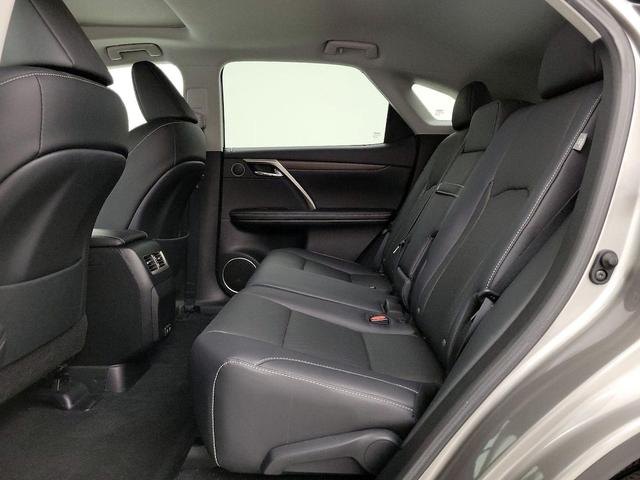 Photo of 2020 Silver Lexus RX 350