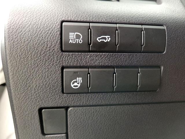 Photo of 2020 Silver Lexus RX 350