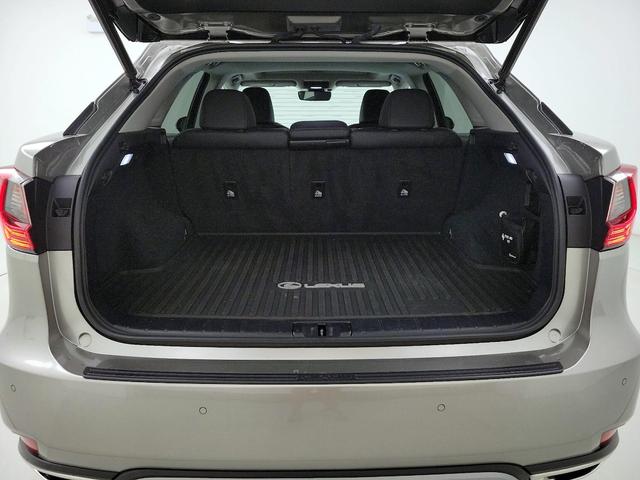 Photo of 2020 Silver Lexus RX 350