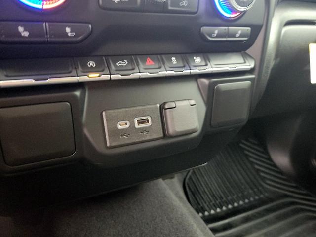 Photo of 2022 Black GMC Sierra 1500