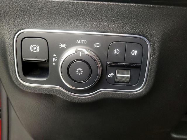 Photo of 2021 Red Mercedes-Benz GLA 250
