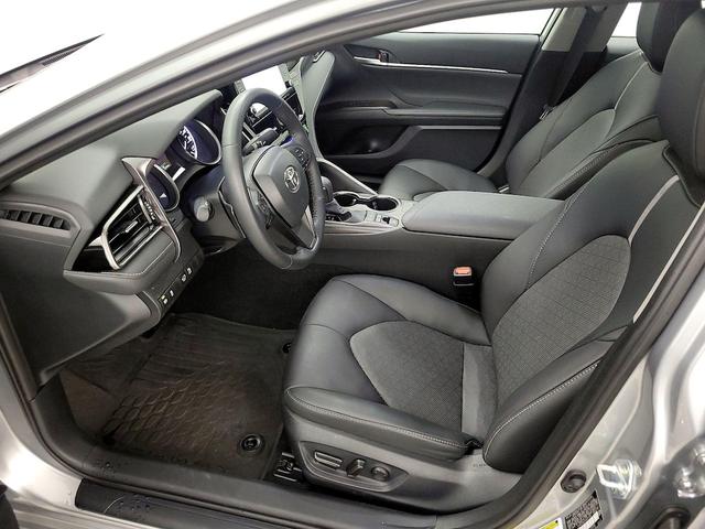Photo of 2024 Gray Toyota Camry Hybrid