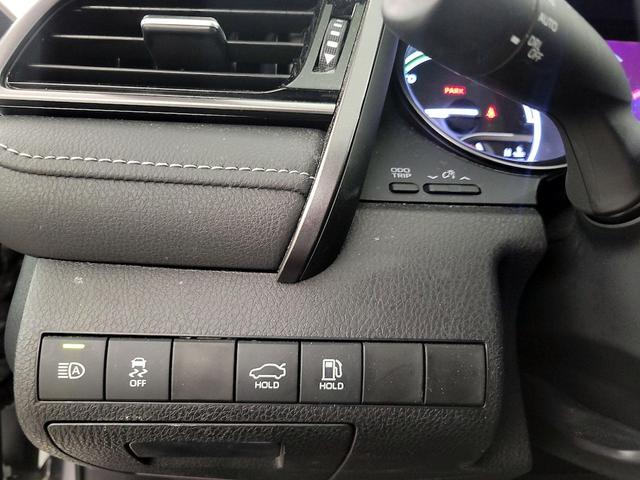 Photo of 2024 Gray Toyota Camry Hybrid