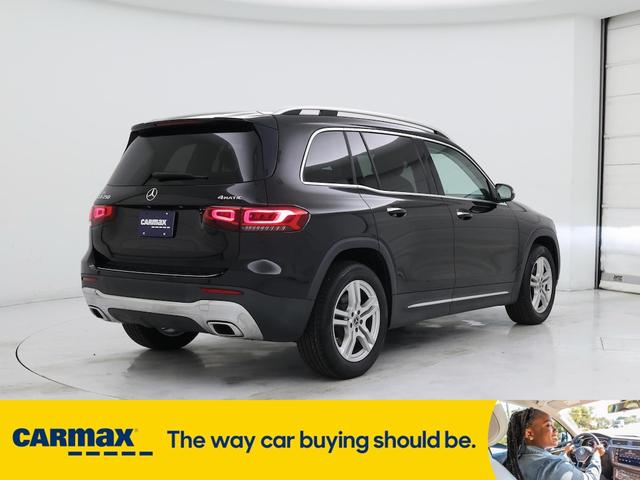 Photo of 2021 Black Mercedes-Benz GLB 250