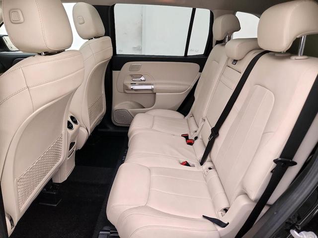 Photo of 2021 Black Mercedes-Benz GLB 250