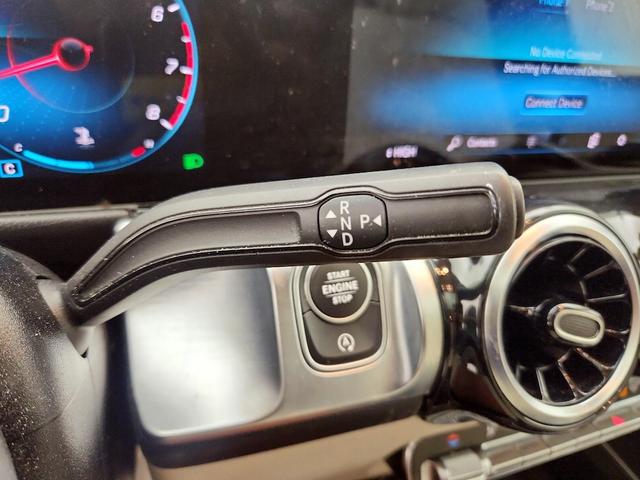 Photo of 2021 Black Mercedes-Benz GLB 250