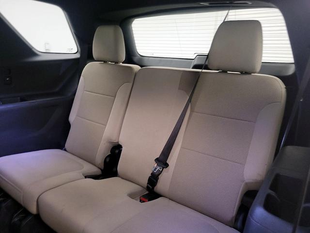 Photo of 2023 White Chevrolet Traverse