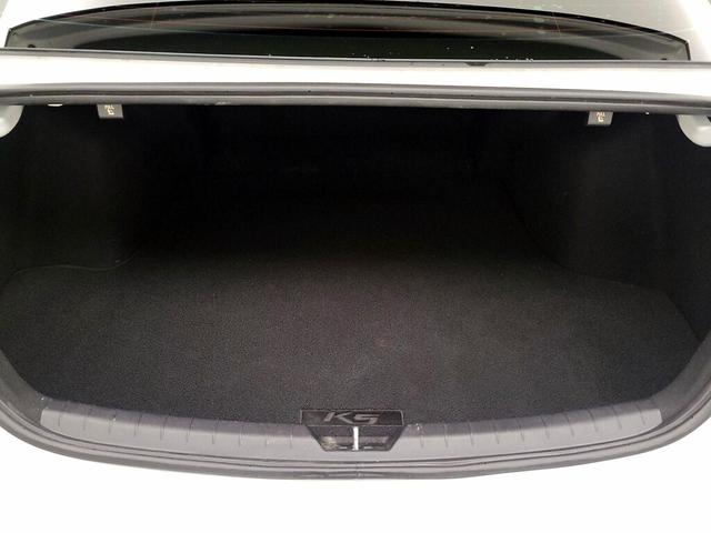 Photo of 2023 White Kia K5