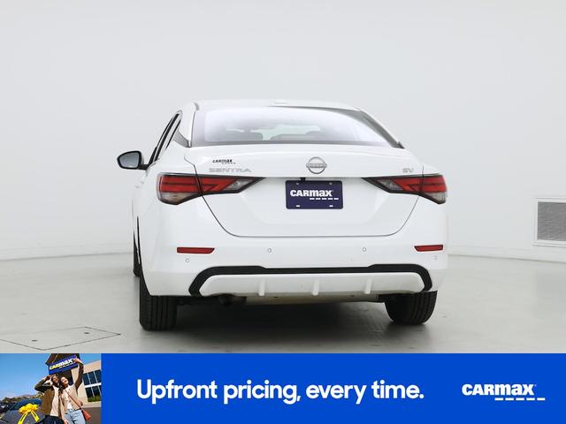 Photo of 2024 White Nissan Sentra