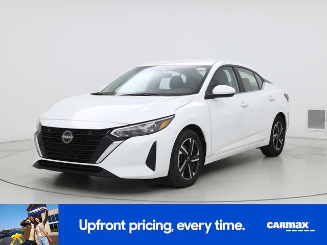 Photo of 2024 White Nissan Sentra