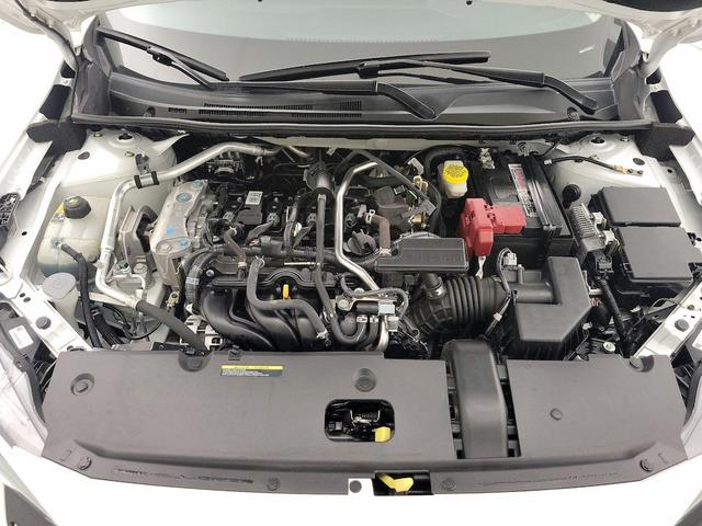 Photo of 2024 White Nissan Sentra