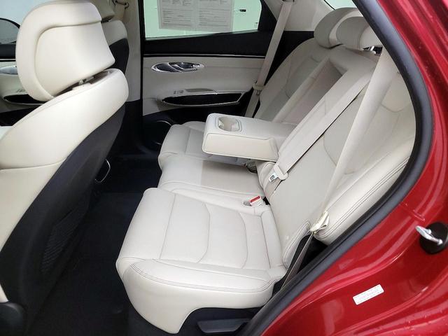 Photo of 2022 Red Genesis GV70