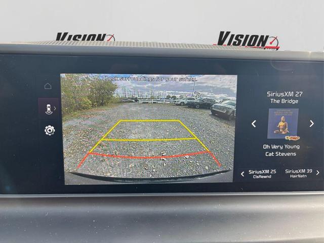 Photo of 2024 Steel Gray Kia Seltos