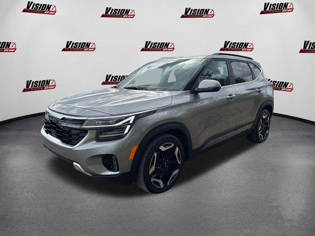 Photo of 2024 Steel Gray Kia Seltos
