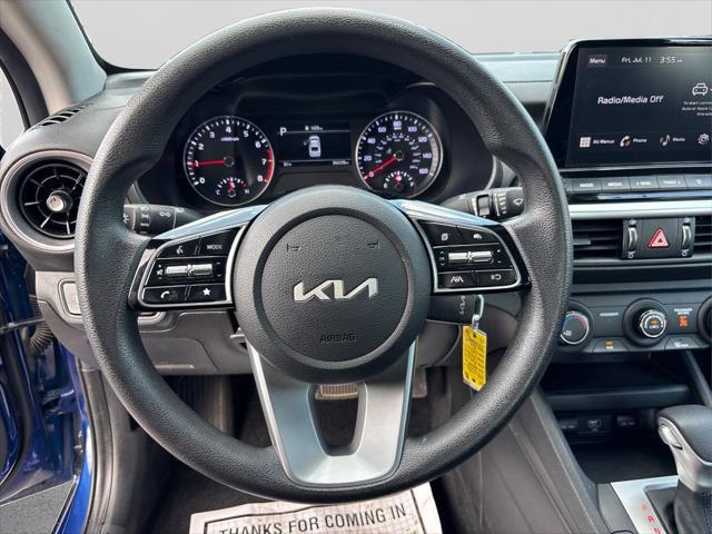 Photo of 2023 Deep Sea Blue Kia Forte