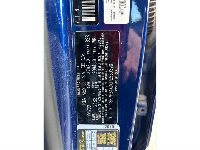 Photo of 2023 Deep Sea Blue Kia Forte