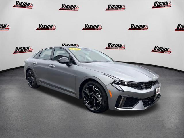 Photo of 2025 Steel Matte Gray Kia K5