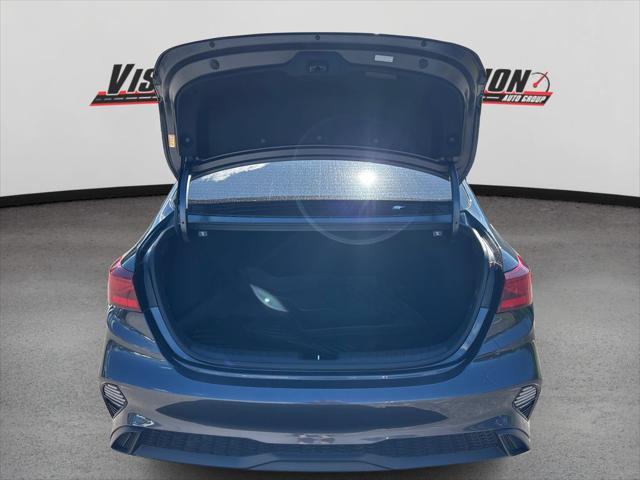Photo of 2024 Gravity Gray Kia Forte