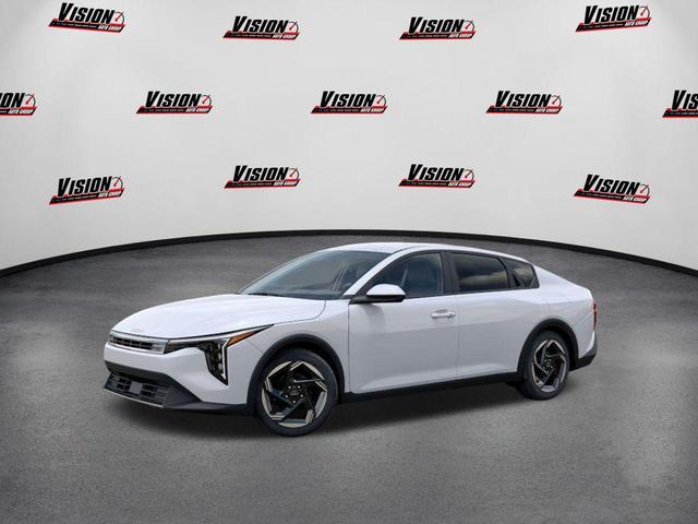 Photo of 2025 Snow White Pearl Kia K4