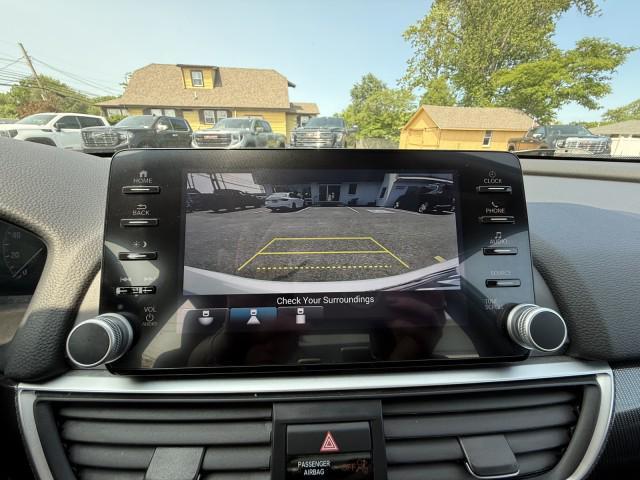 Photo of 2022 White Honda Accord