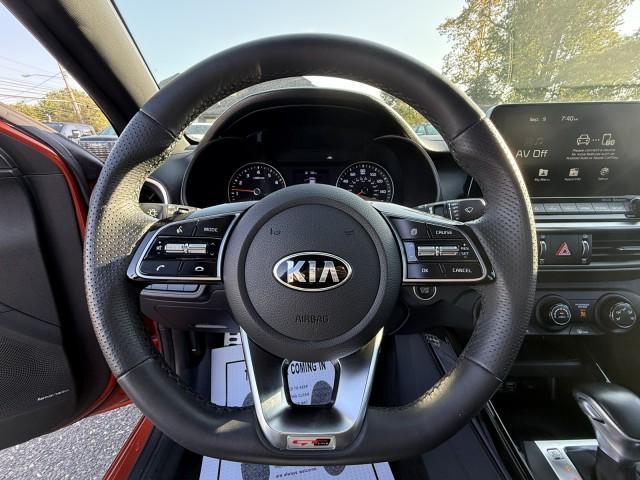 Photo of 2021 Orange Kia Forte