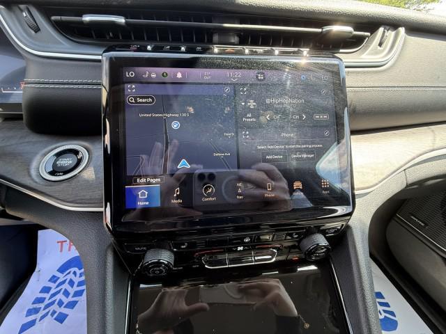 Photo of 2021 Gray Jeep Grand Cherokee L