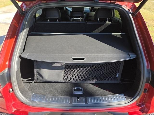 Photo of 2022 Red Genesis GV70