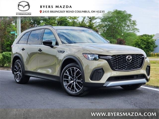 Photo of 2025 Zircon Sand Metallic Mazda CX-70